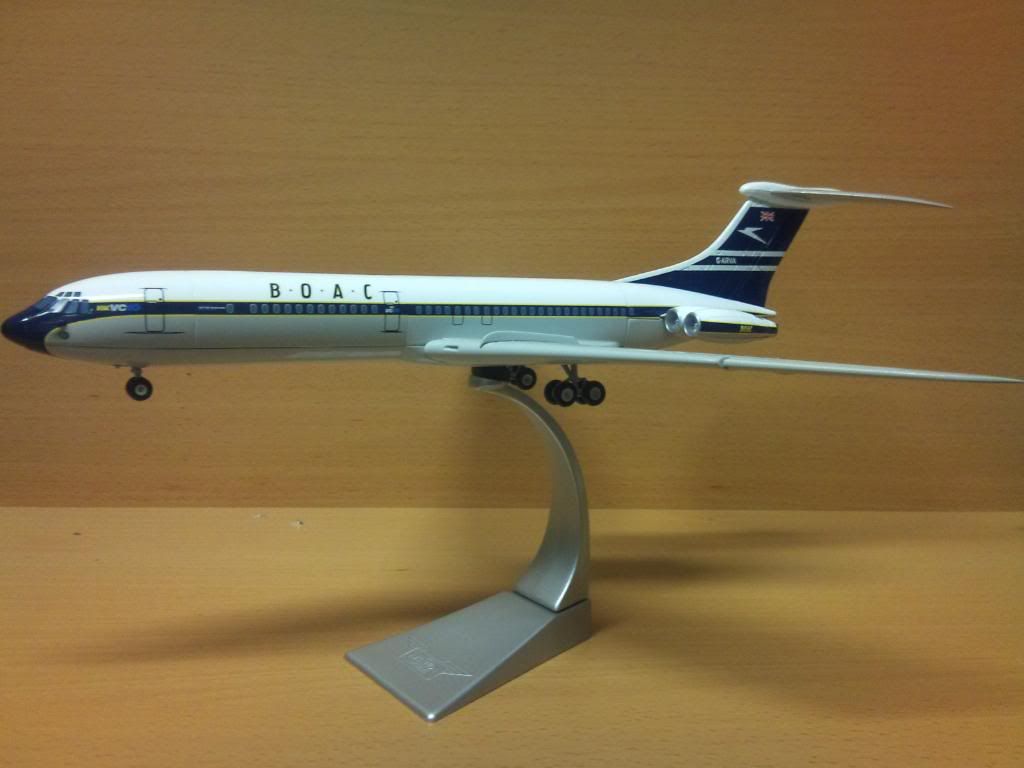 corgi-1-144-boac-vc-10-diecast-model-aircraft-dima
